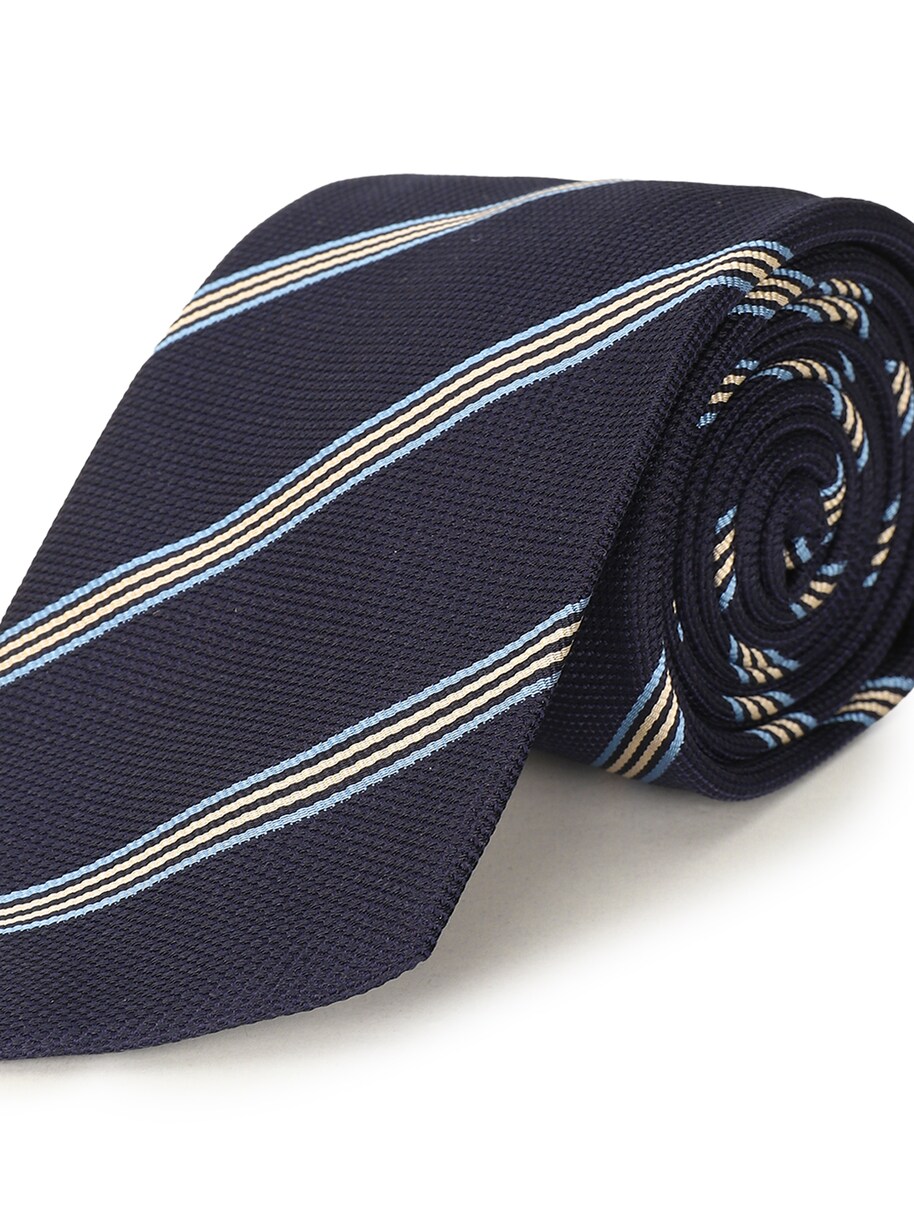 Tie